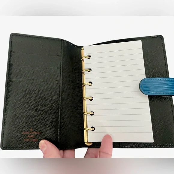 Louis Vuitton Wallet & Agenda Set in Epi Leather - Picture 7 of 10
